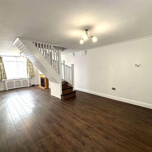 Spencer Road, Mitcham, Surrey, CR4 - Photo 1