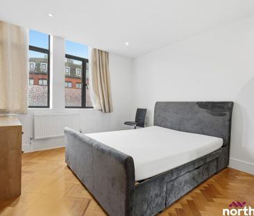 2 bedroom flat to rent - Photo 4