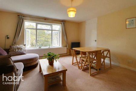 2 bedroom flat to rent - Photo 3