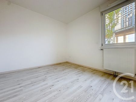 Location Appartement 3 pièces 66m² TROYES 10000 - Photo 3