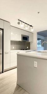 Great Location + Spacious 1 Bed 1 Bath @ Woodwards - UNFURNISHED - Photo 3