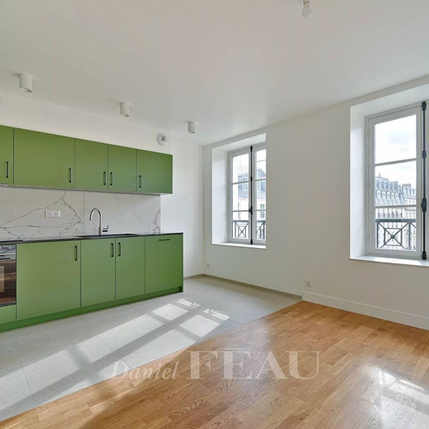 Location appartement, Paris 8ème (75008), 2 pièces, 61.32 m², ref 85418702 - Photo 1