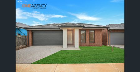 Amazing Family Home in Melton South!! - Photo 4