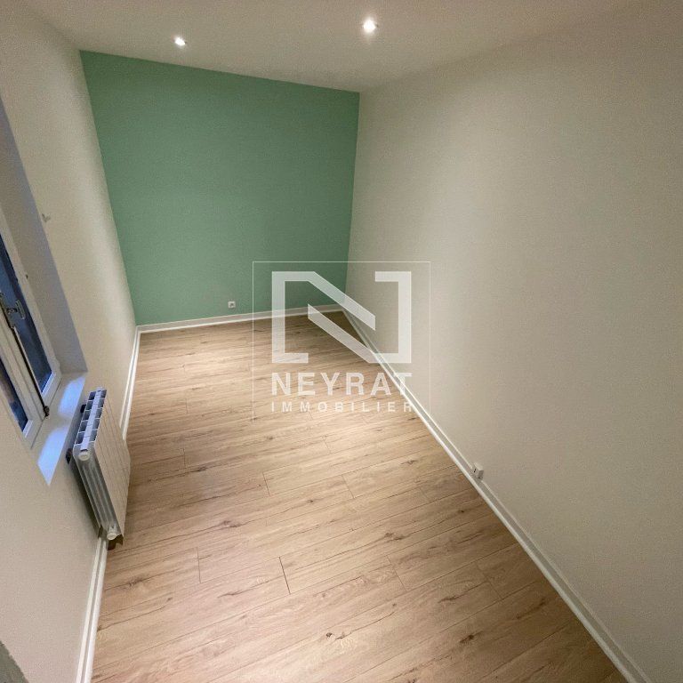 Location Appartement 3 pièces 51m² CHALON SUR SAONE 71100 - Photo 1