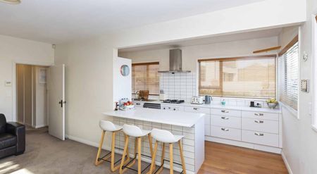 Your Strowan Sanctuary with Excellent Schooling Options - Photo 2