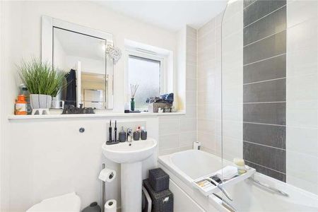 Tay Road, Tilehurst, Reading, Berkshire, RG30 - Photo 5