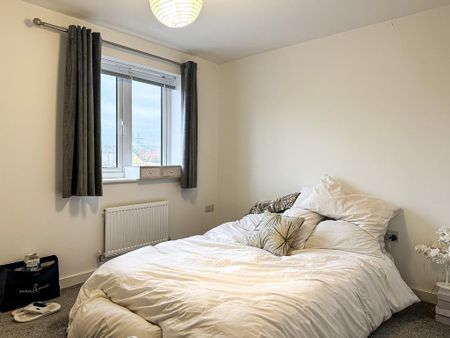 3 bedroom semi-detached house to rent - Photo 5