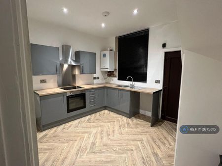 2 bedroom terraced house to rent - Photo 4