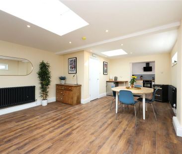 6 bedroom end of terrace house to rent - Photo 1