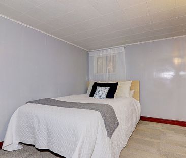 For Lease - 794 Jane Street, Toronto, Ontario - Photo 1