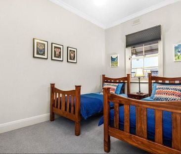 4 Bedroom Californian Bungalow Home Spacious Family Home in the McK... - Photo 4