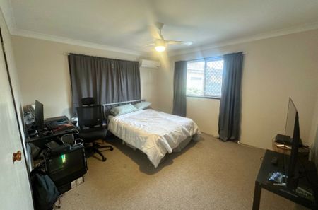 A WARM & WELCOMING HOME IN SOUGHT-AFTER AVOCA - Photo 4