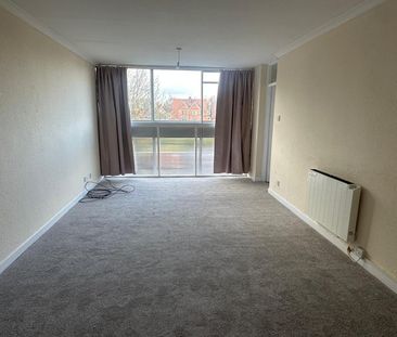 Lyndwood Court - Photo 1