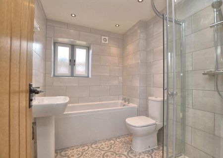 1 bedroom property to rent - Photo 3