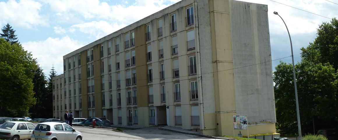 Location - Appartement T3 - 54 m² - Villers-le-Lac - Photo 1