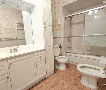 For Lease - 214 Fairglen Avenue Unit# Upper, Toronto, Ontario - Photo 6