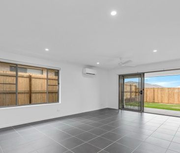 35 Cottee Circuit,PARK RIDGE - Photo 4