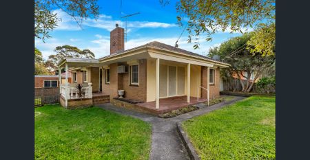 LOVELY 3 BEDROOM FAMILY HOME..... - Photo 5