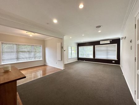 4-Bedroom Home in Stokes Valley - Photo 3