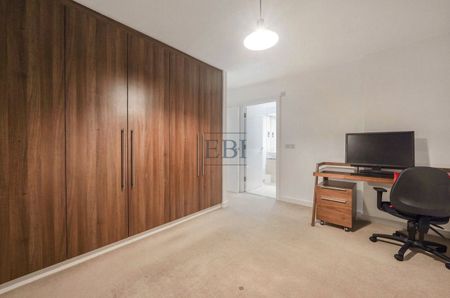 1 Forge Sqaure, E14 3GU - Photo 5