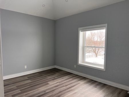 For Lease - 10207 Guelph Line, Milton, Ontario - Photo 5