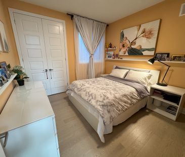 For Lease - 1187 Onyx Trail, Oakville, Ontario - Photo 2