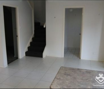 3 Bedroom Townhouse Available 23-02-2024 - Photo 6