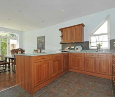 3 bedroom detached house to rent - Photo 5
