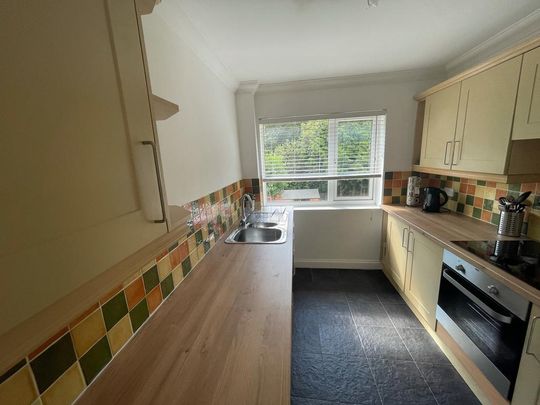 2 bedroom flat to rent - Photo 1