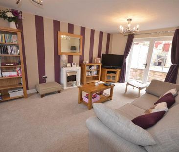 3 bedroom detached house to rent - Photo 3