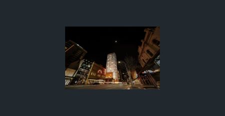 Stylish 2-Bed Apartment with Spectacular Views - Photo 4