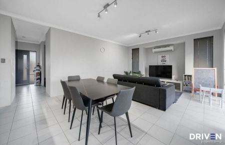 Modern Comfort, Elevated Living & Everyday Convenience! - Photo 4