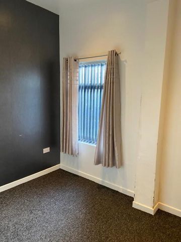 1a Dewey Street, Belfast, BT13 3GT - Photo 2