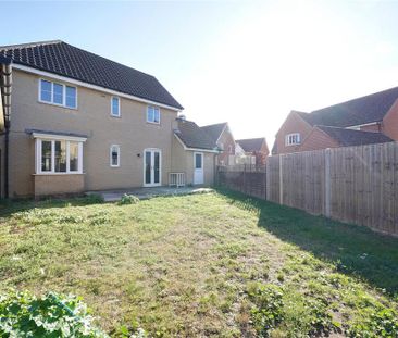 3 bedroom detached house to rent - Photo 5
