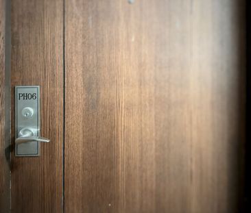 For Lease - 339 Rathburn Road Unit# PH06, Mississauga, Ontario - Photo 2