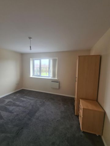 2 bedroom apartment to rent - Photo 2