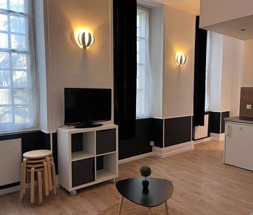 Location appartement 1 pièce, 25.48m², Rochefort - Photo 1