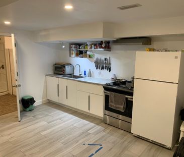 For Lease - 48 Briar Road, Barrie, Ontario - Photo 1