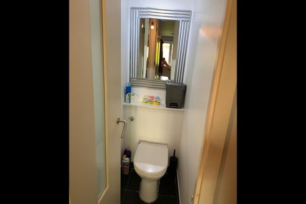 Room in a Shared Flat, Oak Tree House, W9 - Photo 1