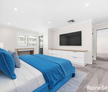 Lavishly Appointed 3 B/R Home By The Water's Edge - Photo 3