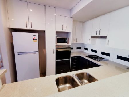 5 Potter St, Sydney - Photo 4