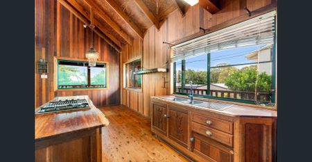 One of a kind and simply beautiful - Photo 5