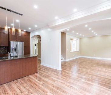 For Lease - 49 Garyscholl Road Unit# Upper, Vaughan, Ontario - Photo 6