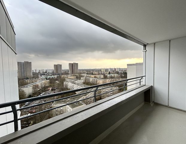 Modernisierte 3 ZKB mit Balkon und guter Anbindung - Photo 1