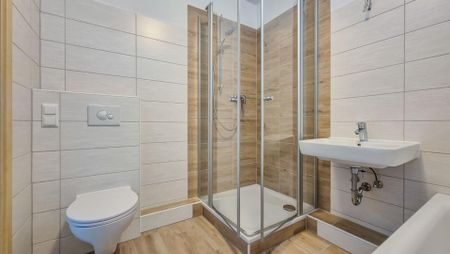 Erstbezug nach Sanierung - alles schick mit Wanne und Dusche - Photo 4