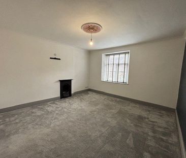 3 bedroom terraced house to rent - Photo 6