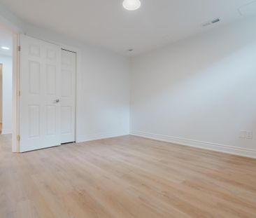 For Lease - 1649 Rosebella Avenue Unit# B, Blossom Park - Airport a... - Photo 4