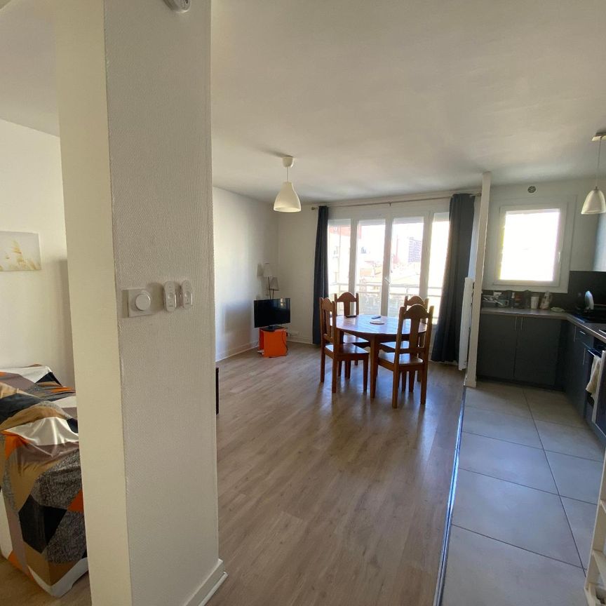 Location Appartement 4 pièces 65m² VALENCE 26000 - Photo 1