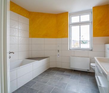 Liebevoll sanierte 3 - Raum Altbauwohnung im Geraer Stadtzentrum - Foto 1