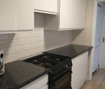 3 bedroom house to rent - Photo 3